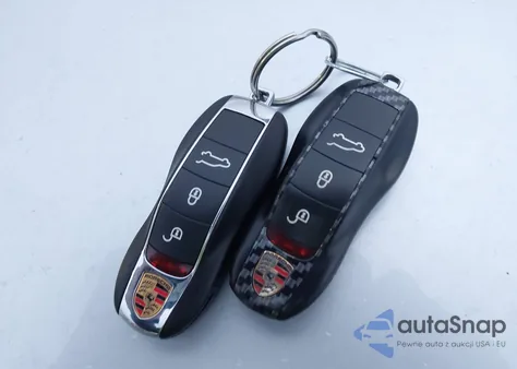 2016 Porsche Cayenne E-Hybrid S z USA, uszkodzony, nr VIN WP1AE2A24GLA60985